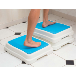 MARCHE PIED DE BAIGNOIRE MODULABLE